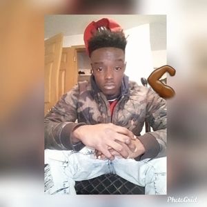 Meet your Posher, Steph